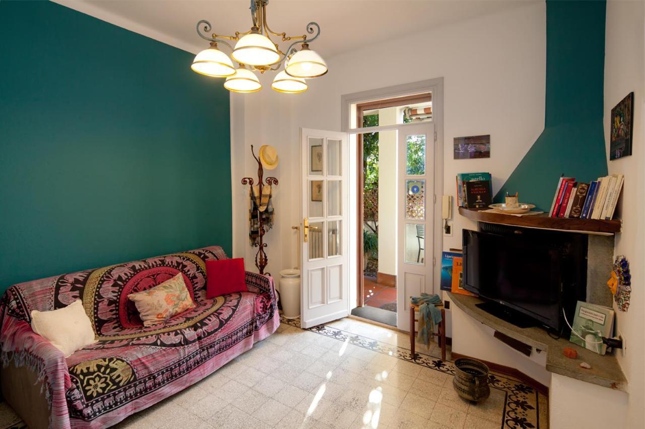 Casa Zafferano Guest House Albenga Luaran gambar